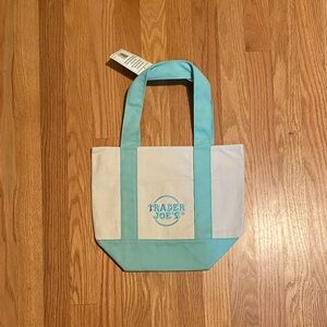 Trader Joe’s mini tote bag NWT